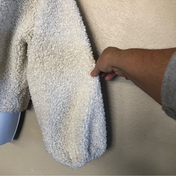 FOREVER 21 Contemporary Balloon Sleeves Pullover Hoodie Plush Teddy Jacket Sz S- - Picture 5 of 10